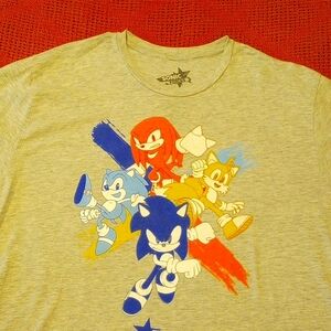 Men's XL Sonic the Hedgehog T-shirt